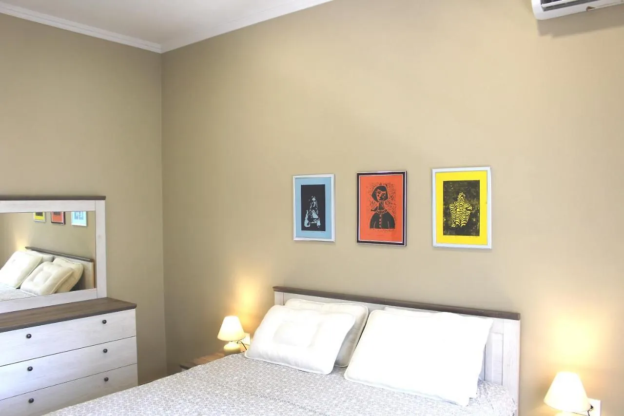 Apartamenti 2v1-Blloku LS Tirana Albania