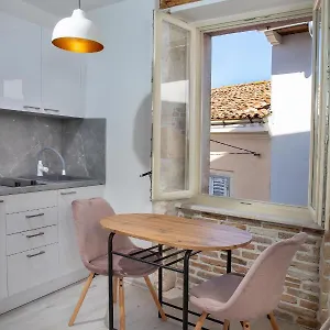 https://apartments-and-rooms-luan.in-istria.net